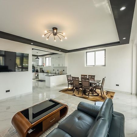 Avian Court Penthouse Aparthotel Naivasha Bagian luar foto